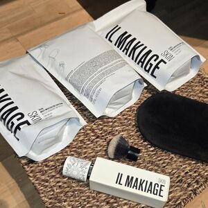 IL MAKIAGE Magic Moisturizing Sun Foam Self-Tanner with Face Brush and Body Mitt